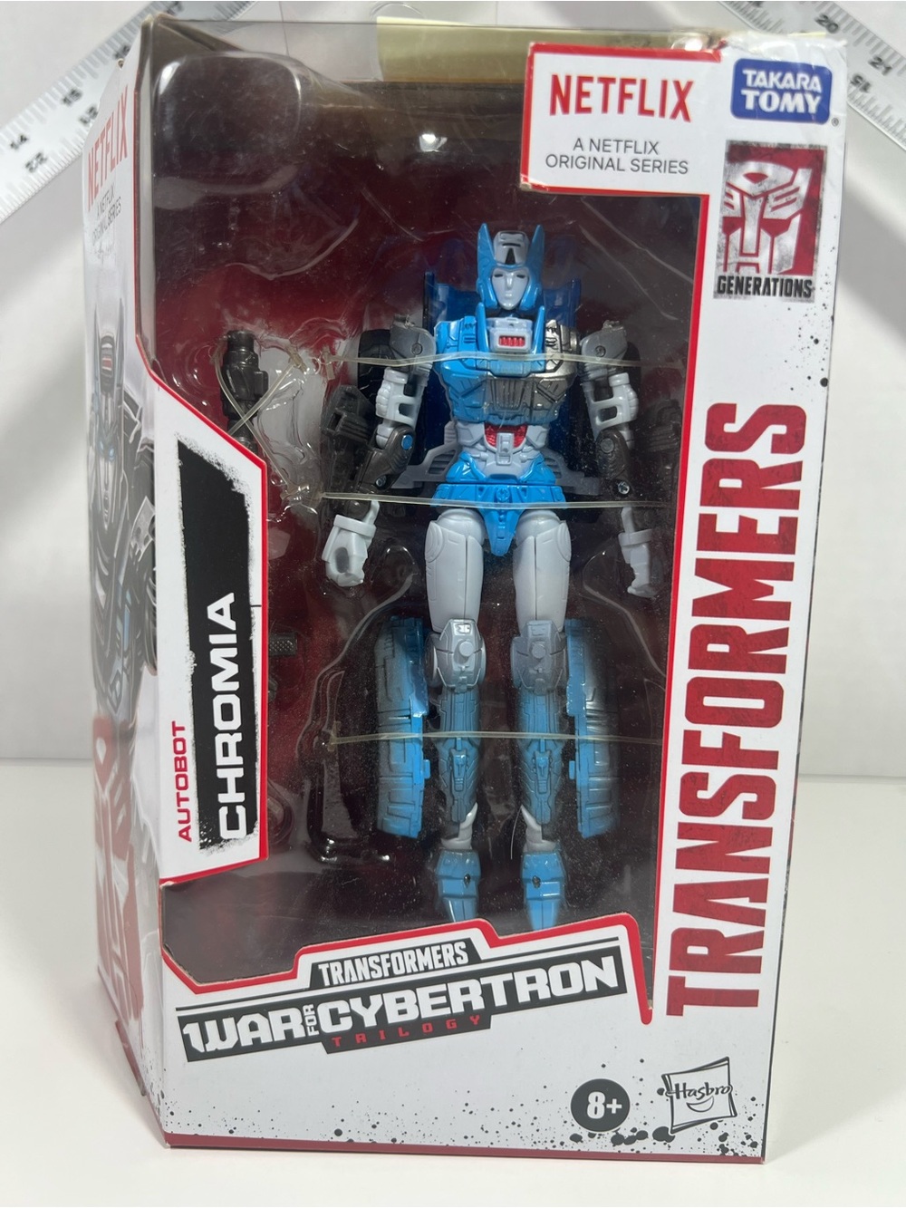 Transformers Netflix WFC Trilogy Autobot Chromia!